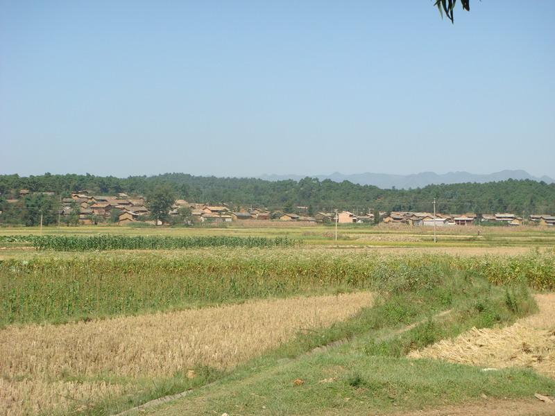 打磨山灣塘村