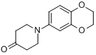 1-（2,3-苯並[1,4]二氧六環-6-基）-4-哌啶酮