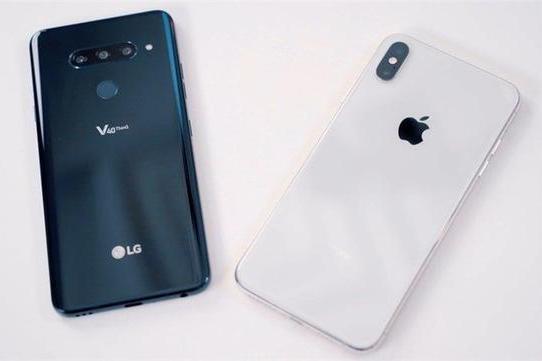 LG V40 ThinQ