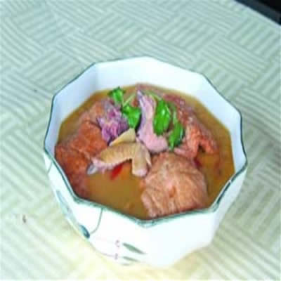 炸豆腐燉雞湯