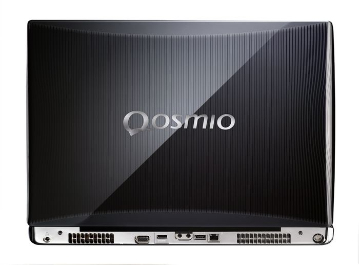 TOSHIBA Qosmio G501