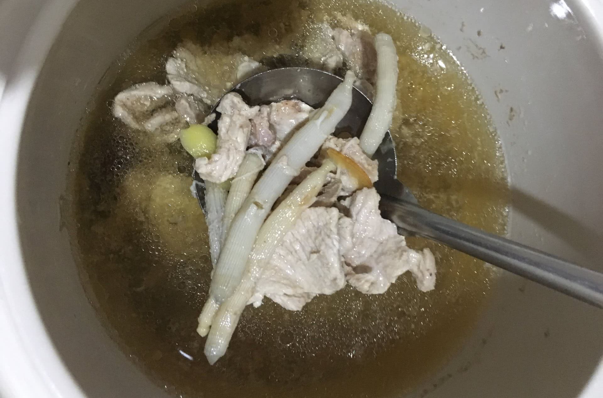 淮枸沙蟲瘦肉湯