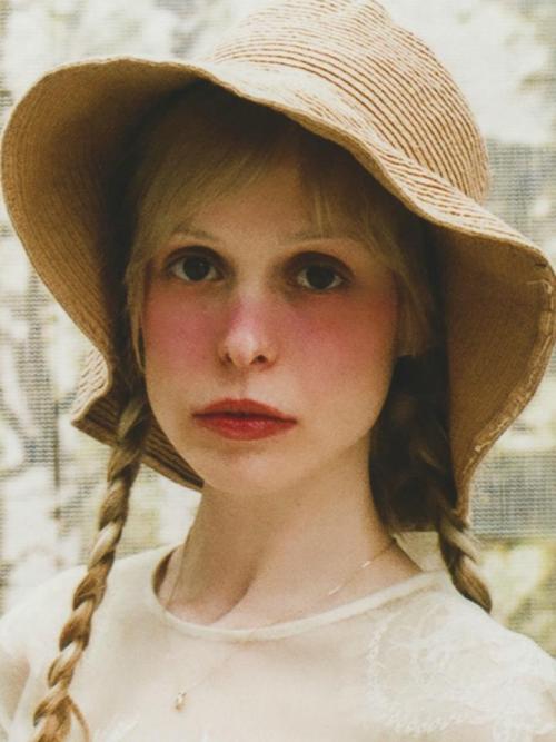 Petite Meller