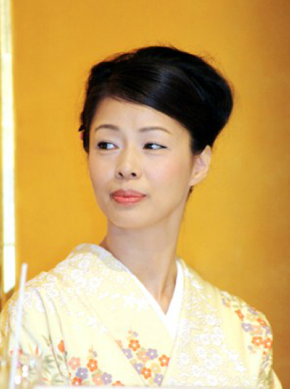 野村真美