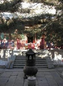 集福寺院內