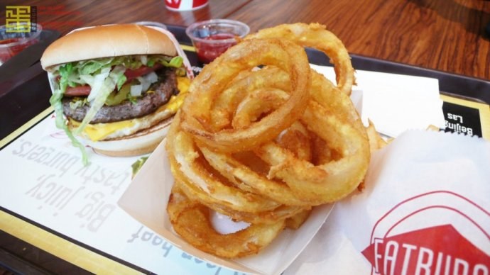 FATBURGER（外交公寓店）