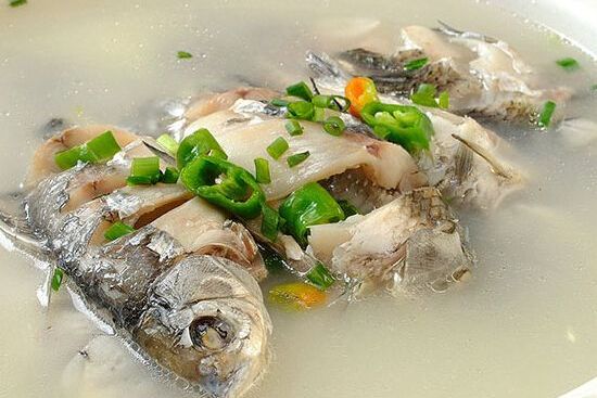 黃芪鯉魚湯