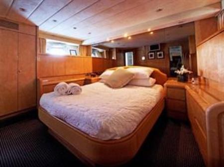 Pacific Jemm - Luxury Super Yacht - Queenstown Nz