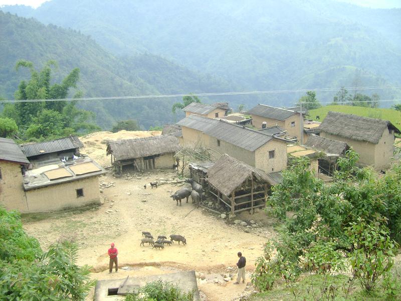 雲盤山村(雲南綠春縣騎馬壩鄉雲盤山村)