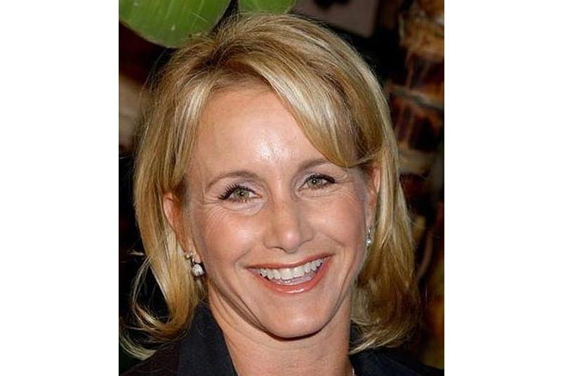 Gabrielle Carteris(加布里埃爾卡特里斯)