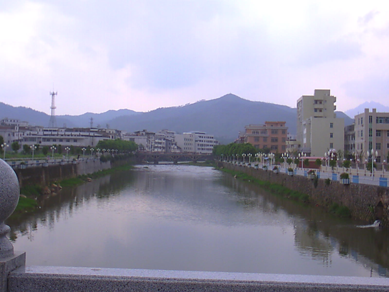 松源鎮(廣東梅州市梅縣區松源鎮)