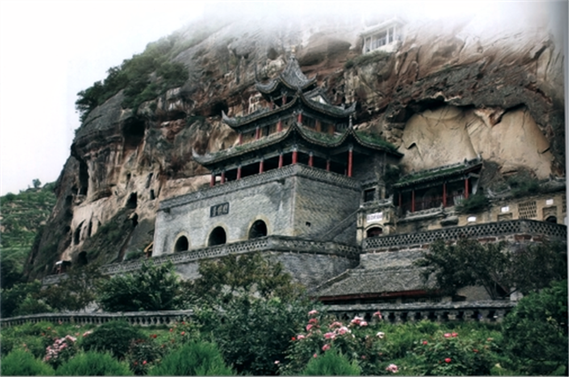 大佛寺石窟博物館