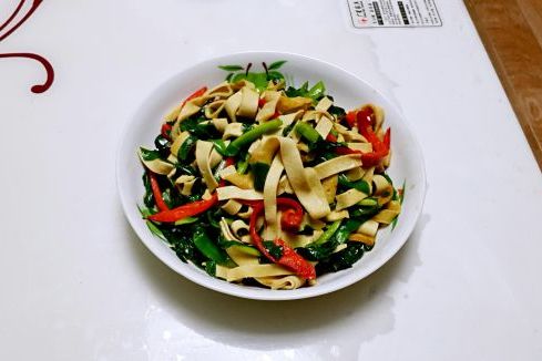 蚝油韭菜炒豆皮