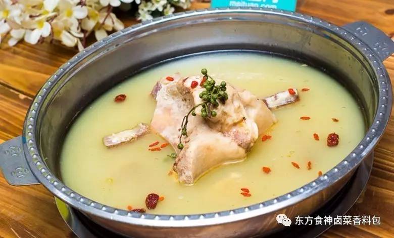 中式牛骨高湯