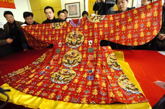 南京雲錦研究所複製萬曆袞龍袍