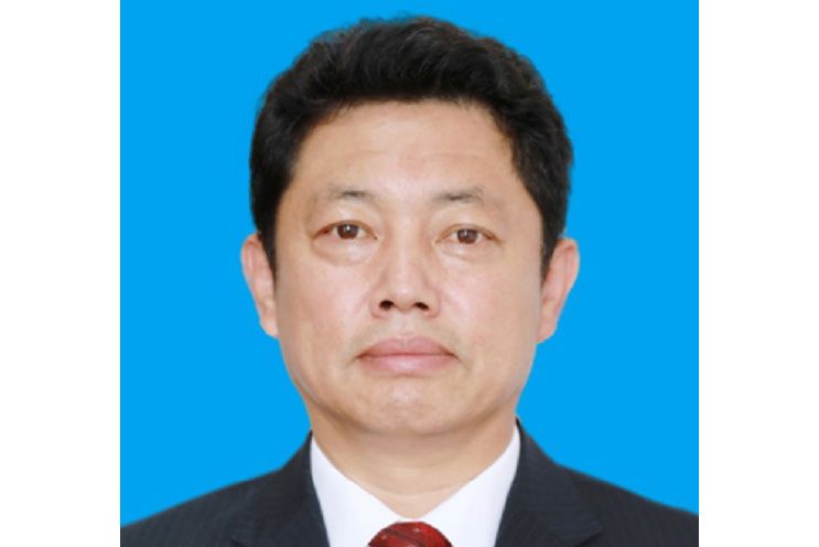 徐強(吉林省長春市九台區副區長、長春市公安局九台區分局局長)