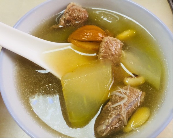 鮑魚瘦肉節瓜湯