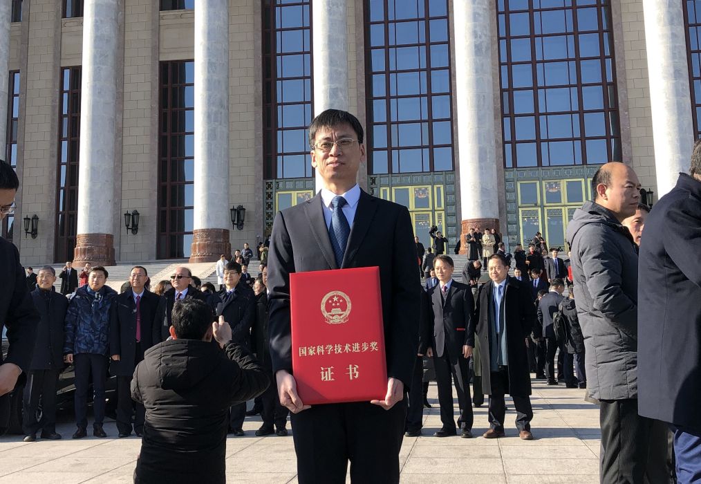 劉志春(石家莊鐵道大學土木工程學院教授)