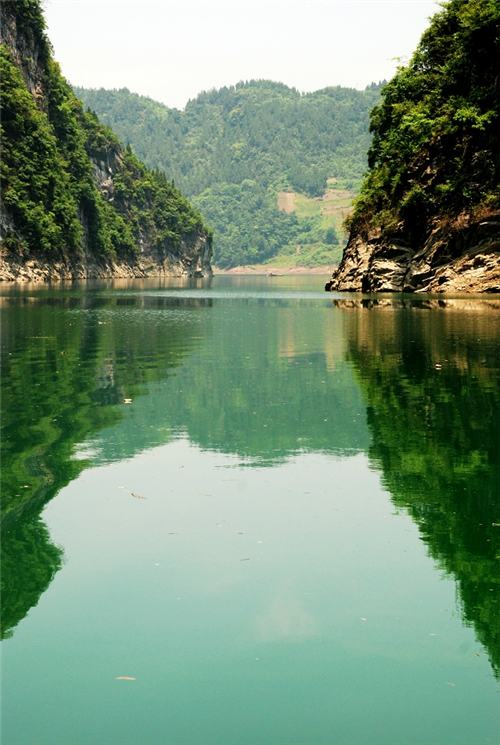 朝陽寺鎮水電站