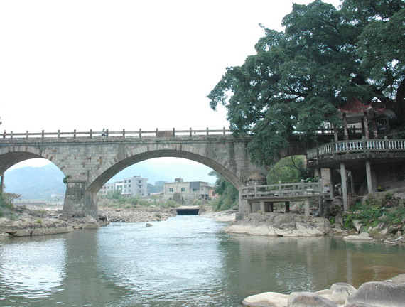 東橋鎮(萍鄉市湘東區東橋鎮)