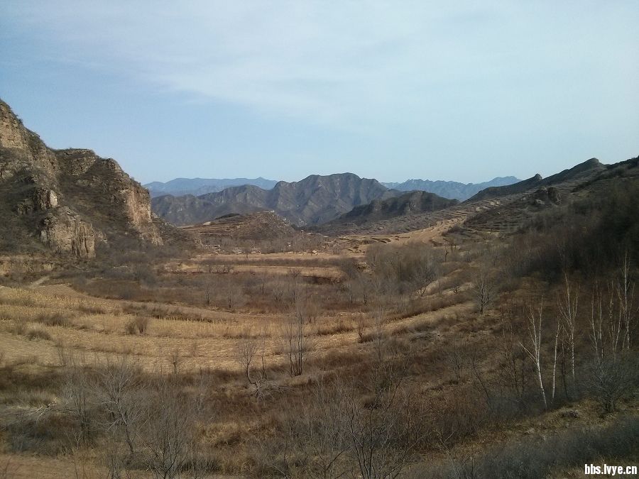 東梁村(山西盂縣東梁鄉下轄村)