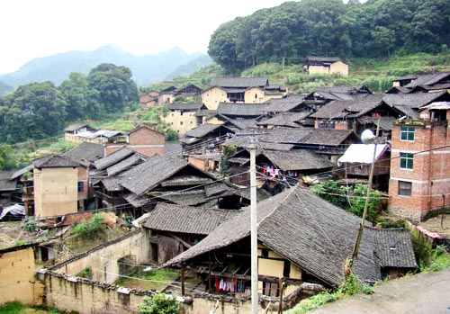 橫山村(福建省安溪縣湖頭鎮橫山村)