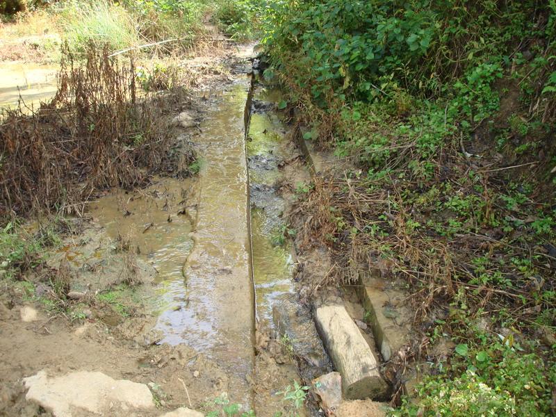 石坎自然村灌溉水渠