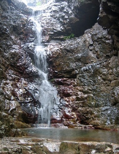 龍窟山古道