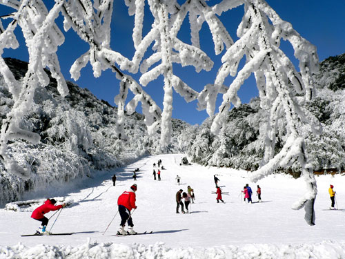 重慶金佛山冰雪節