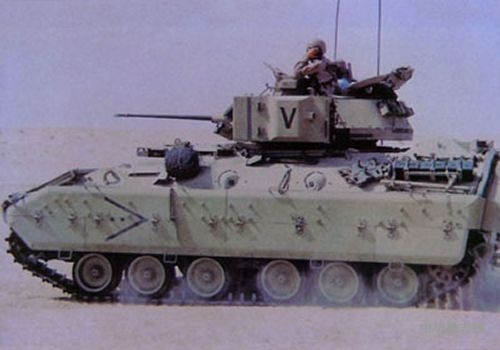 AMX-30D裝甲搶救車