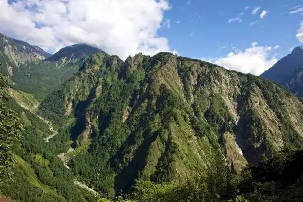 寶山村(四川省彭州市龍門山鎮寶山村)