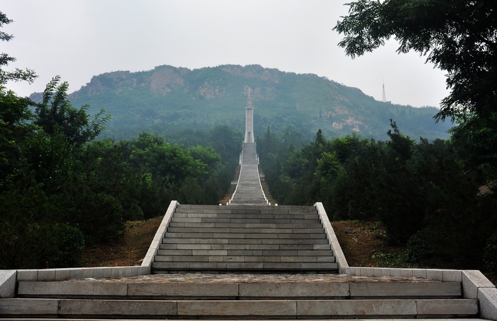 黑鐵山(旅遊名勝風景區)