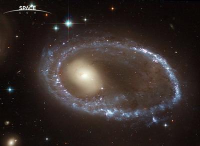 哈勃望遠鏡觀測到的星系