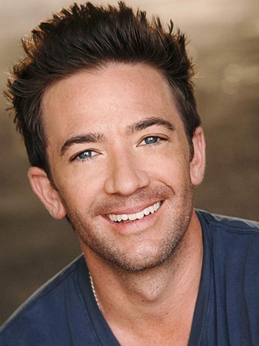 David Faustino