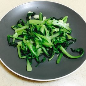 清炒油菜苗