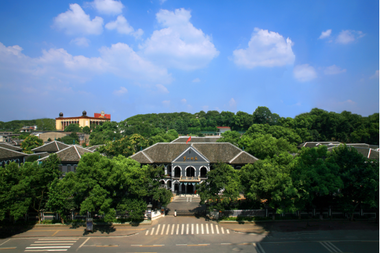 毛澤東與第一師範紀念館（紅色教育培訓學院）