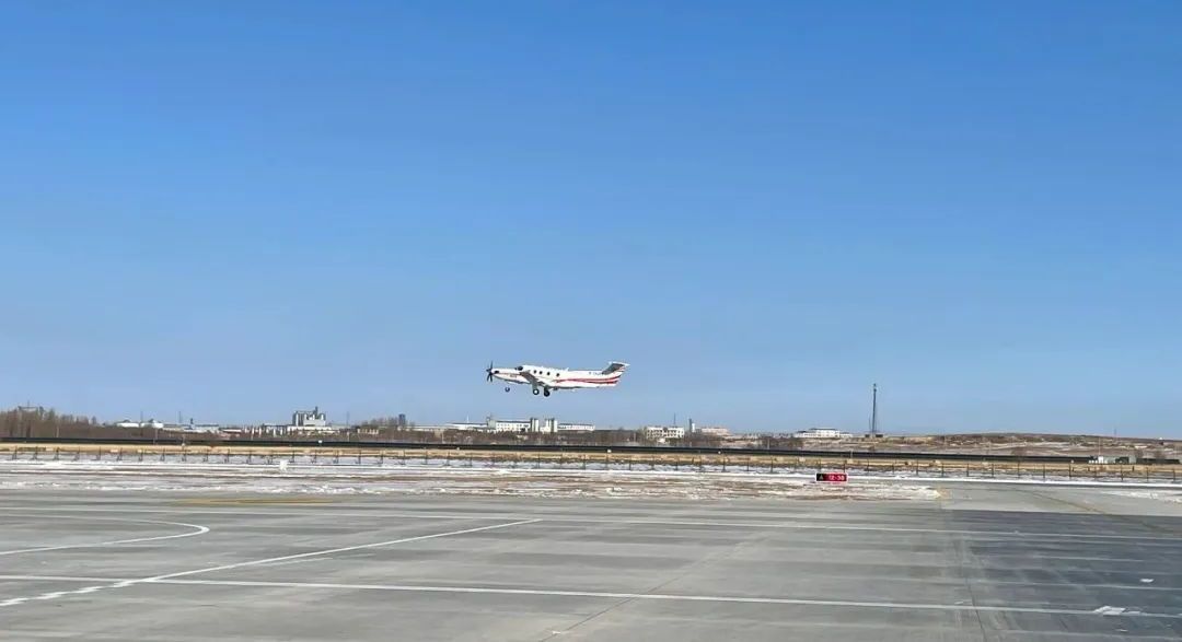 扎賚特旗音德爾機場