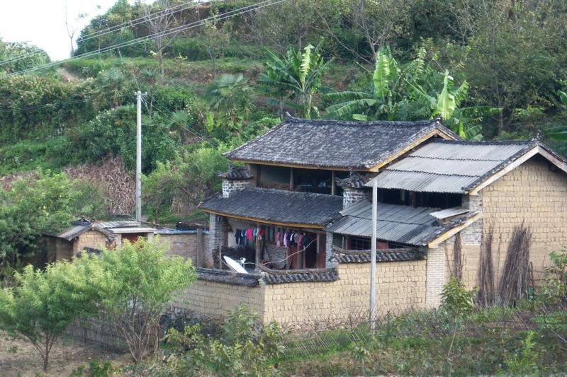 路邊自然村(雲南省臨滄市鳳慶縣小灣鎮溫泉村下轄村)