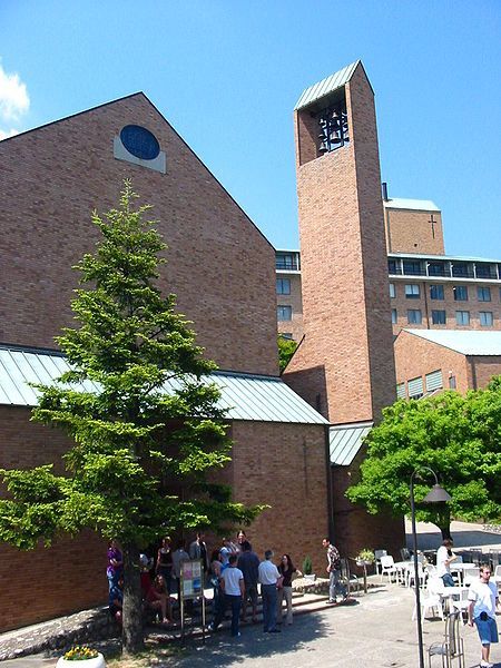 神戶松蔭女子學院大學(日本神戶松蔭女子學院大學)