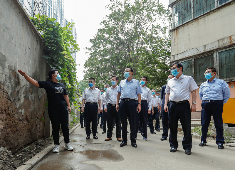 李克強在河南考察並主持召開災後恢復重建專題會議