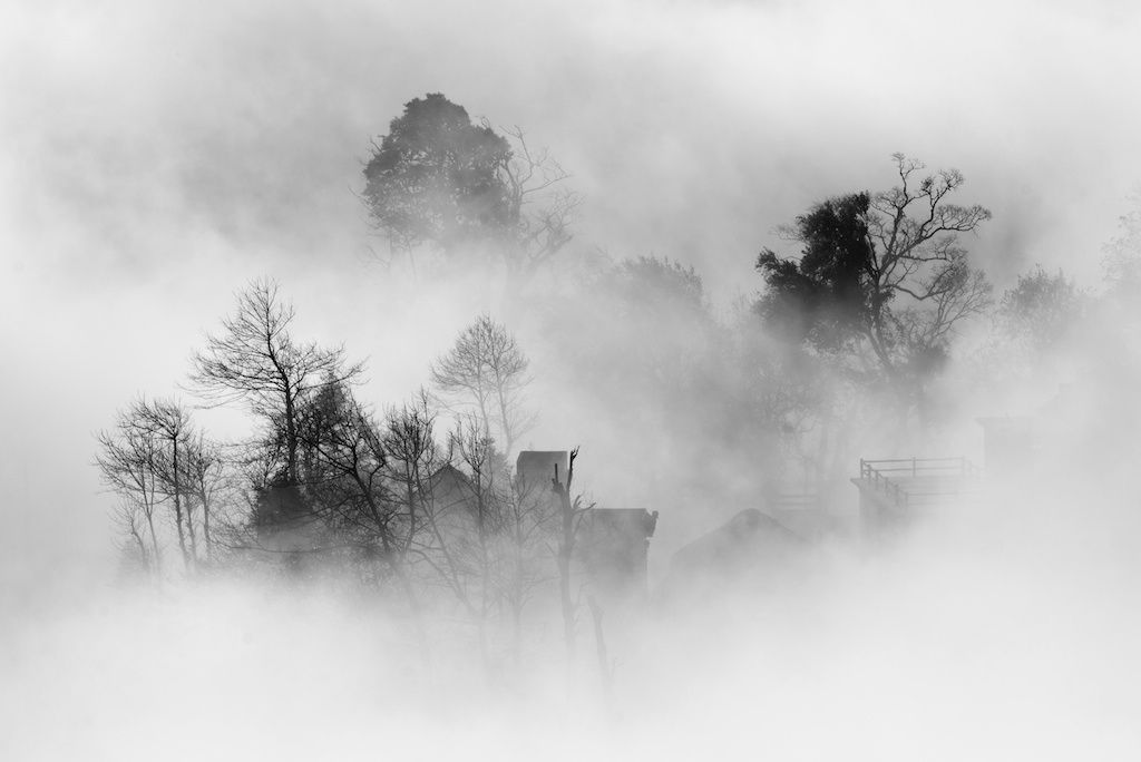 氤氳的意思