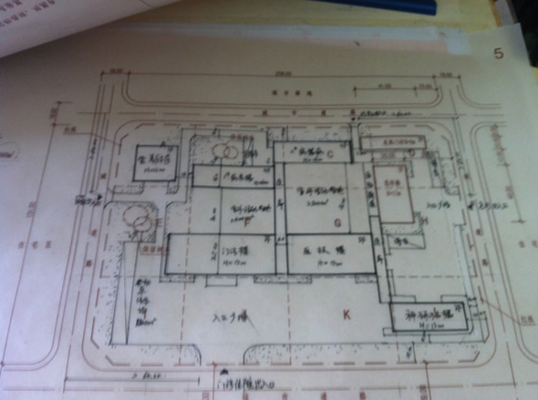 2013-第一分冊設計前期場地與建築設計