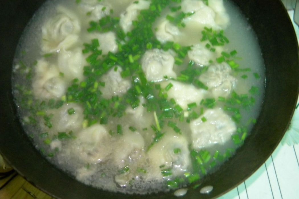 大肚韭菜豬肉餛飩