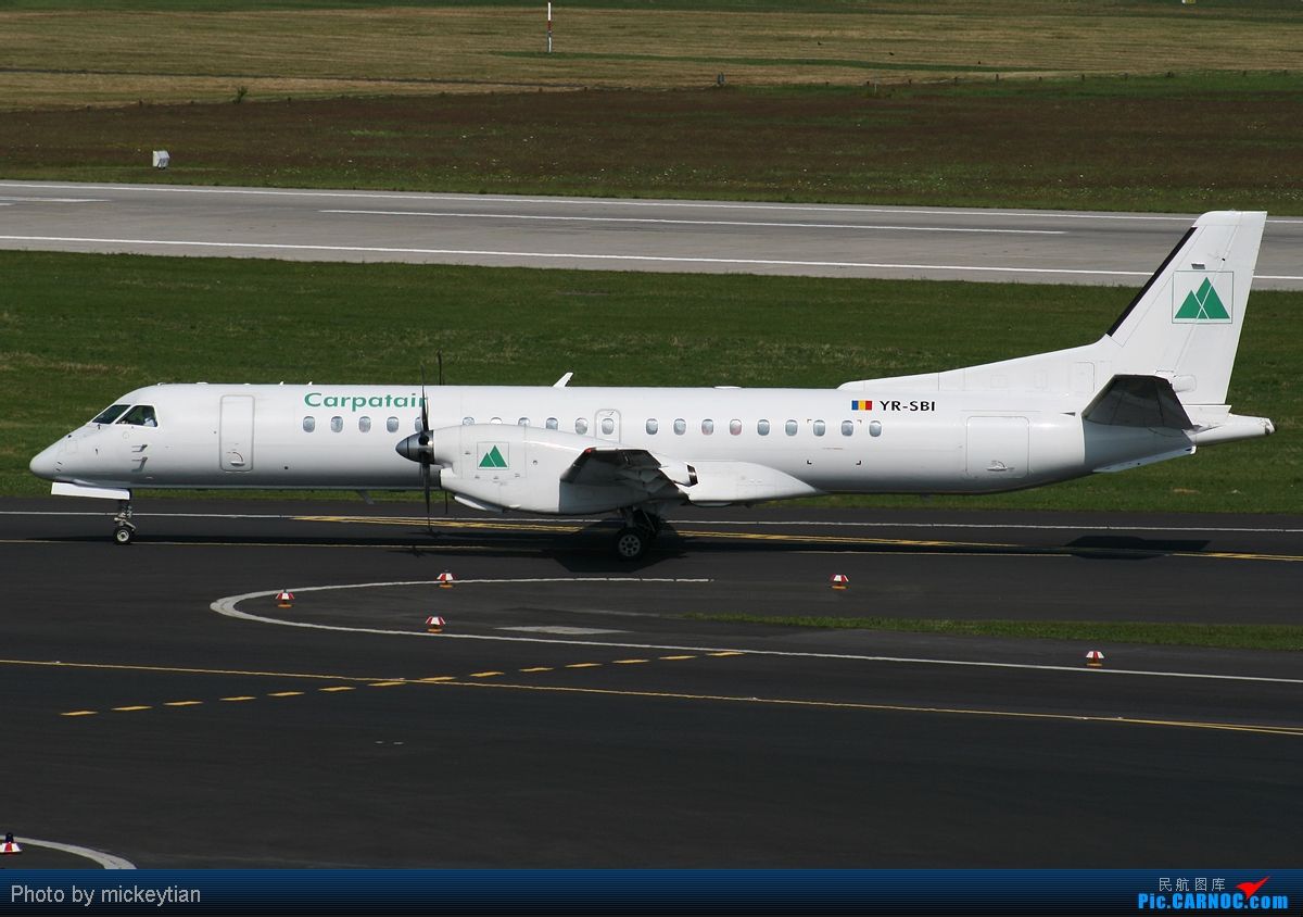 SAAB2000