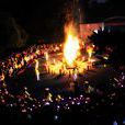 篝火晚會(一種人民傳統的歡慶形式)