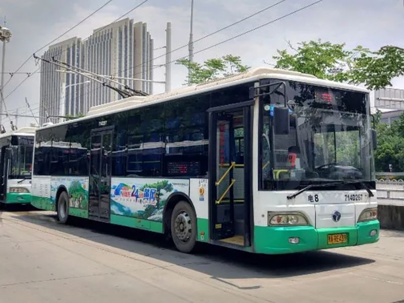 武漢公交電車8路