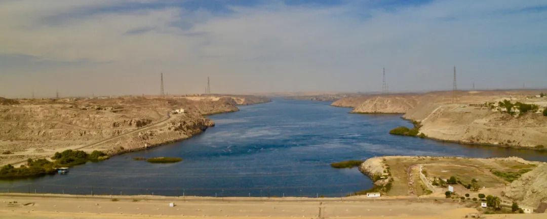 養活埃及一億人的亞斯文大壩，為何是把雙刃劍？