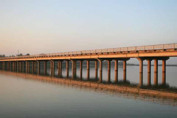 固始城東—— 史河“七一大橋”