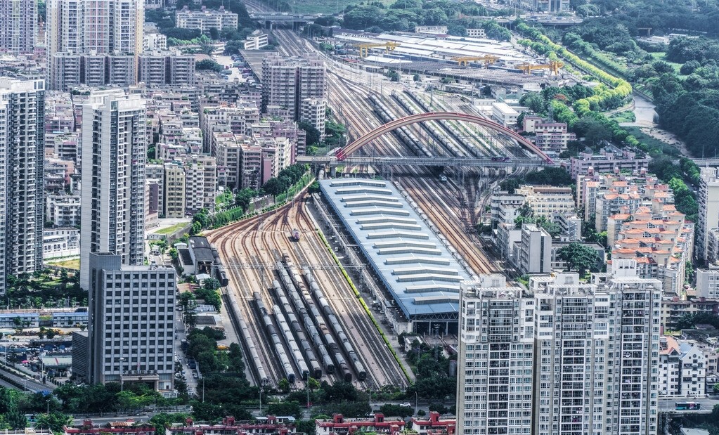 筍崗站(廣深鐵路及京九鐵路的一座車站)