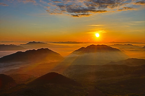 雙峰山